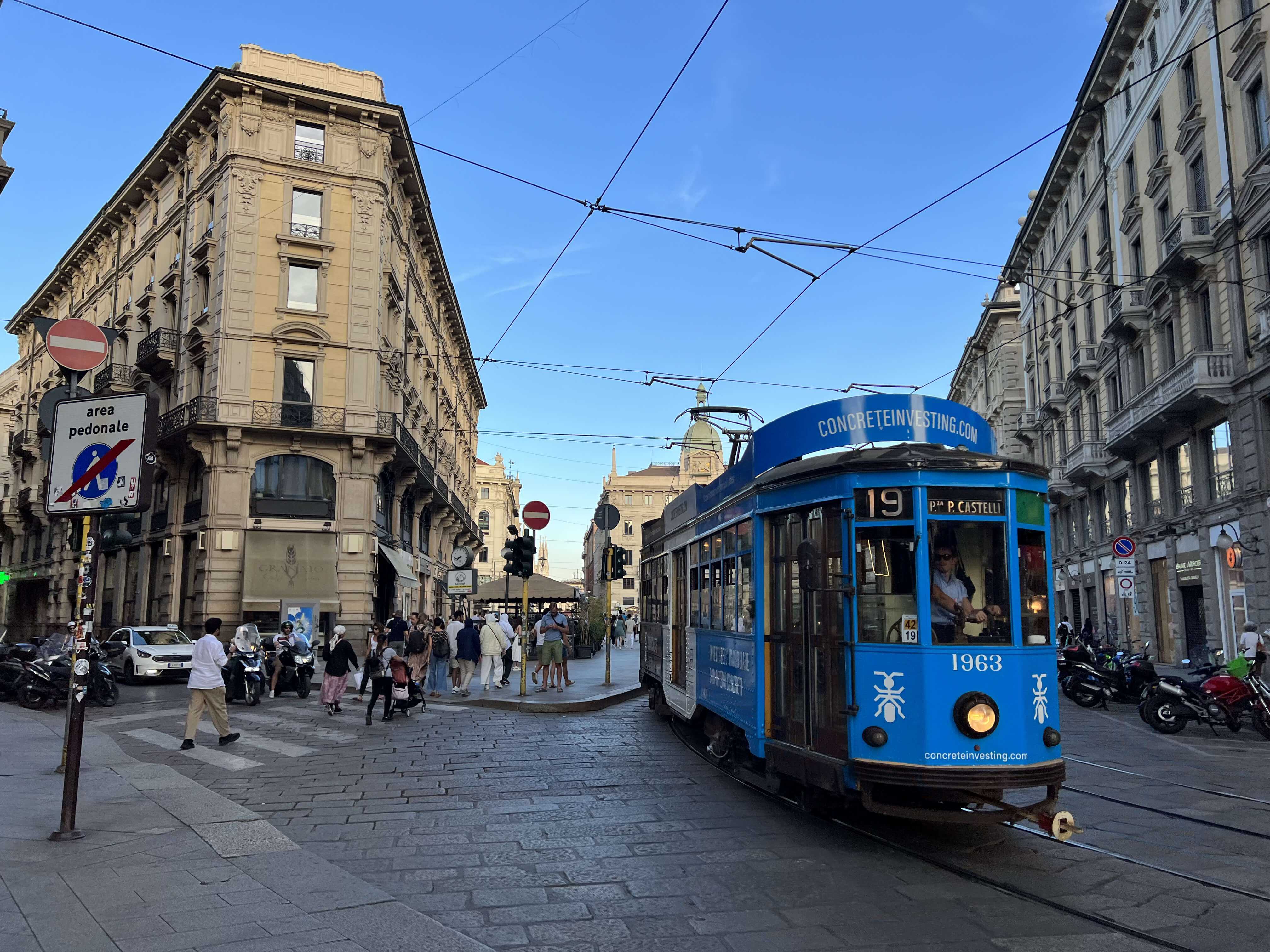 Cómo moverse por Milán en transporte público