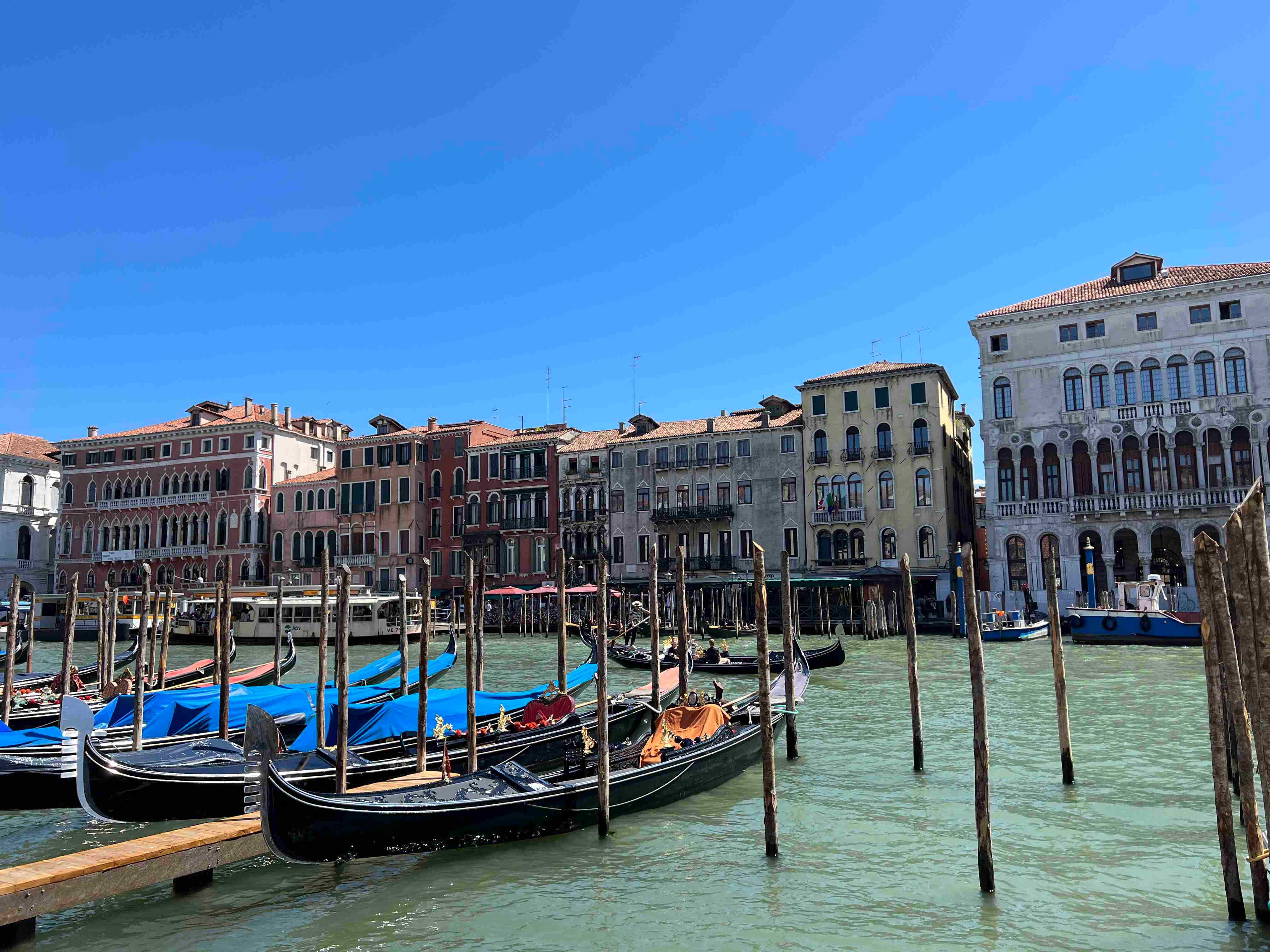 Cómo ir de Milán a Venecia en tren