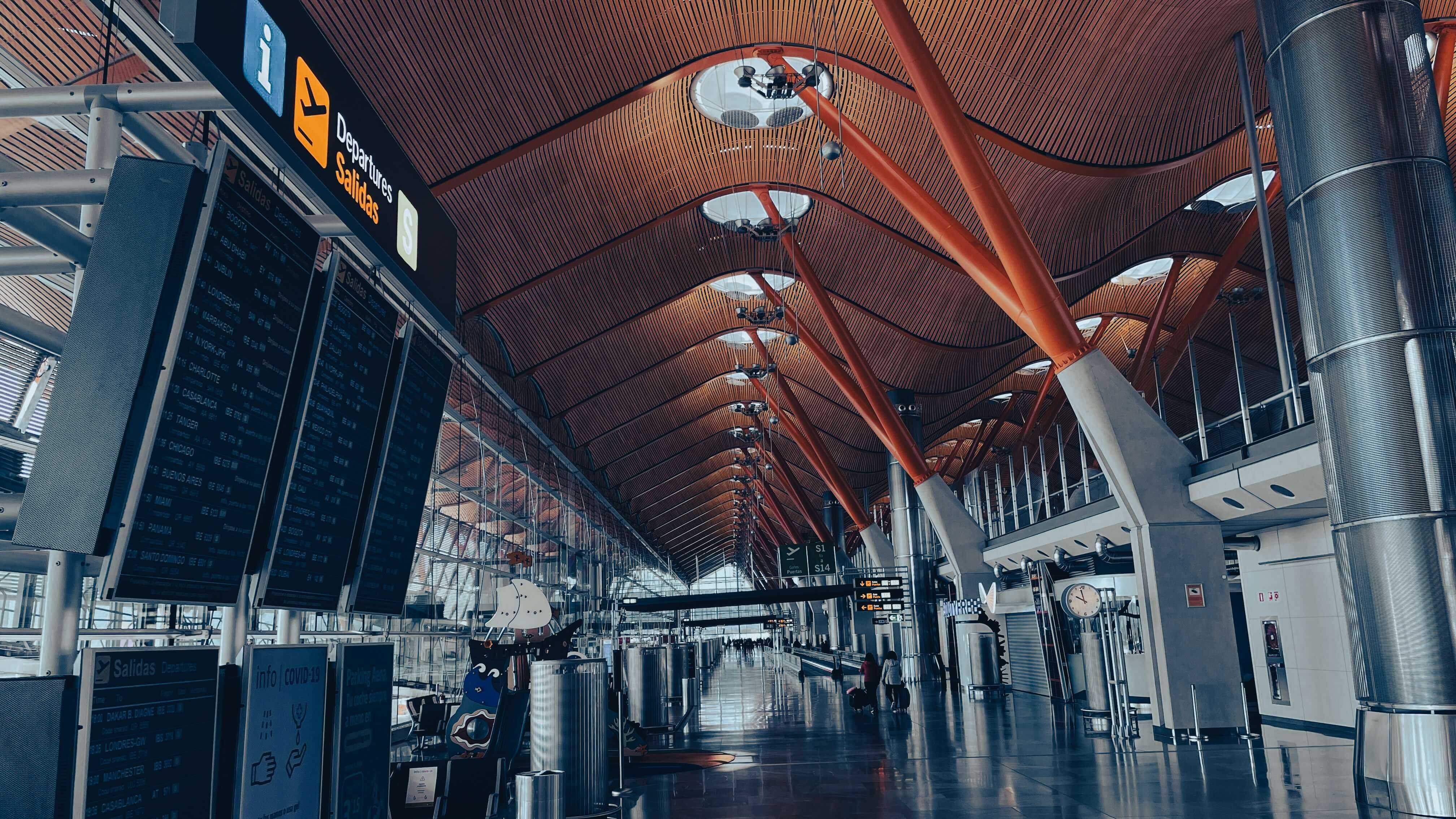 Cómo ir del aeropuerto de Madrid al centro