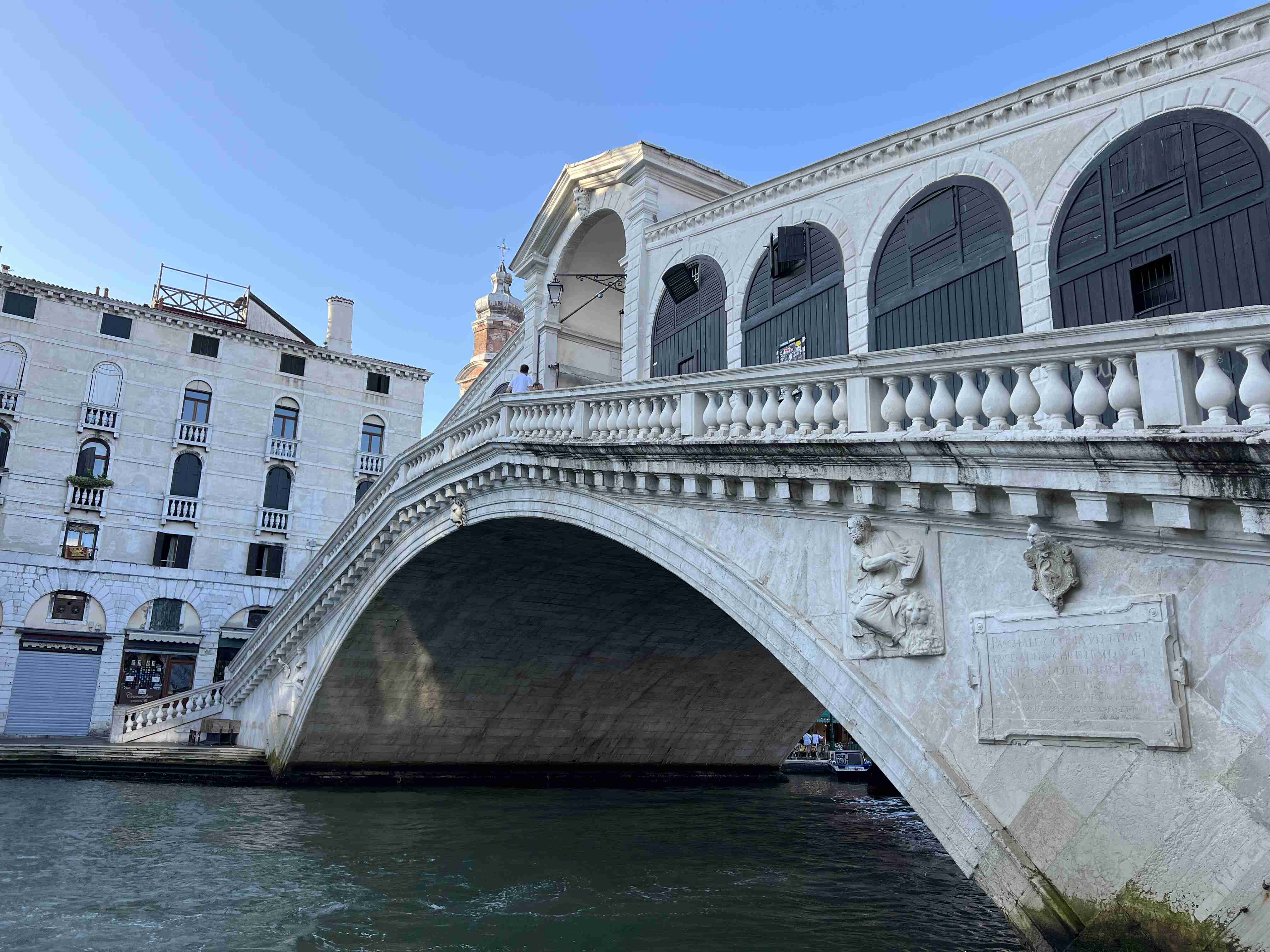 Puente de Rialto en Venecia